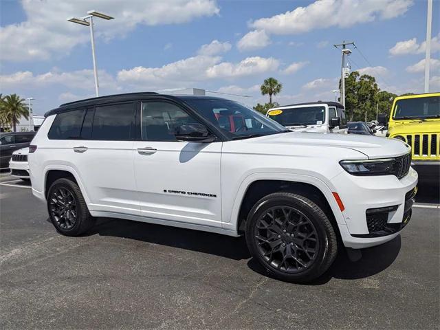 2023 Jeep Grand Cherokee L Summit 4x4