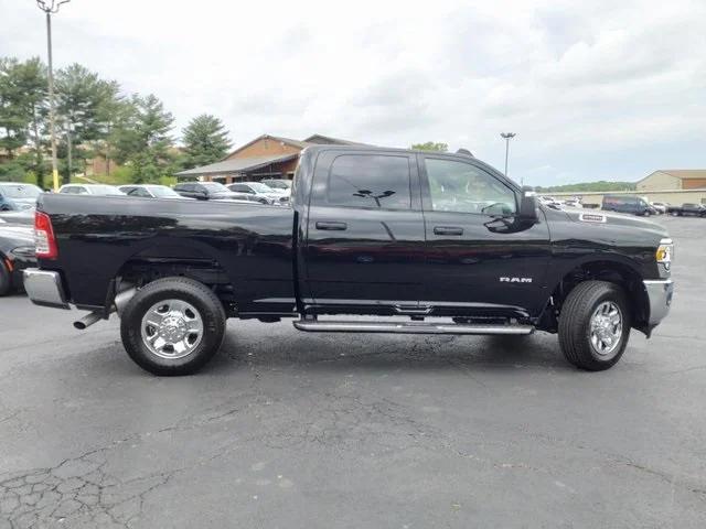 2024 RAM 2500 Big Horn Crew Cab 4x4 64 Box