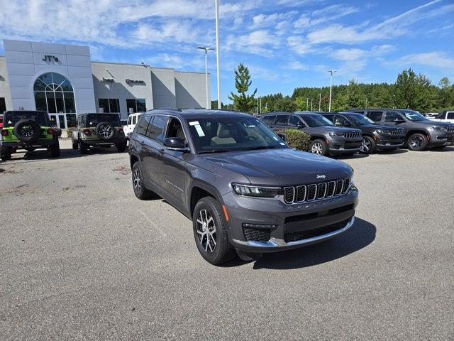 2025 Jeep Grand Cherokee GRAND CHEROKEE L LIMITED 4X4