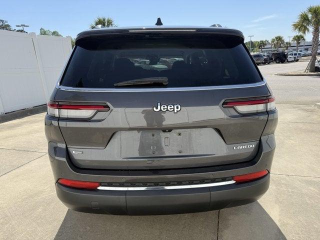 2022 Jeep Grand Cherokee L Laredo 4x2