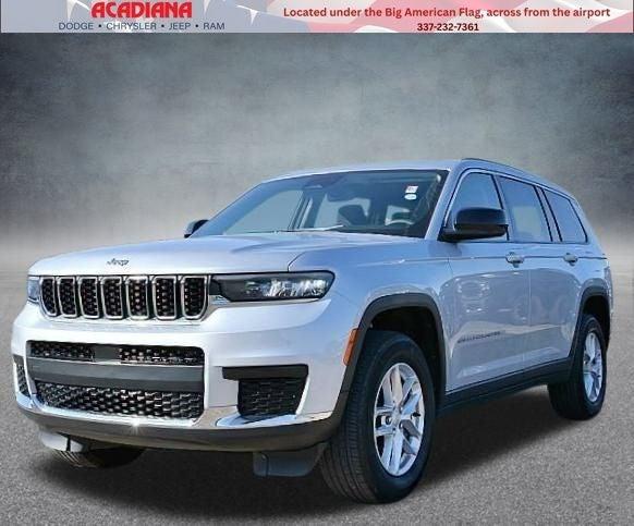 2023 Jeep Grand Cherokee L Laredo 4x2