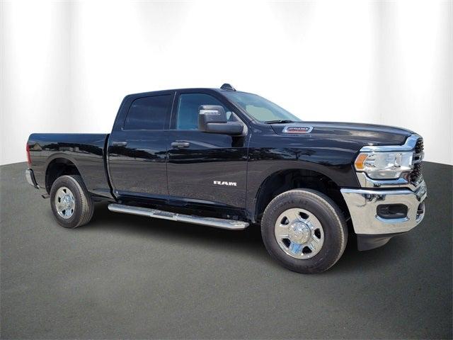 2024 RAM 2500 Big Horn Crew Cab 4x4 64 Box