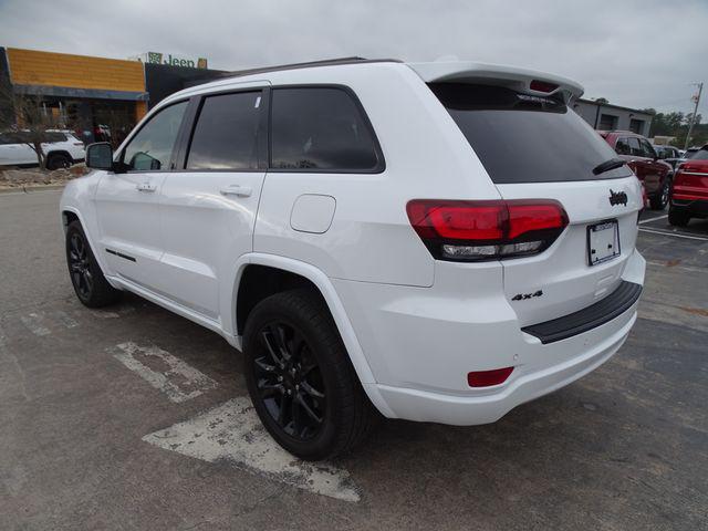 2021 Jeep Grand Cherokee Laredo X 4x4