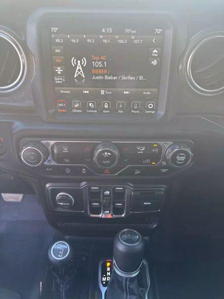 2020 Jeep Wrangler Sahara 4x4