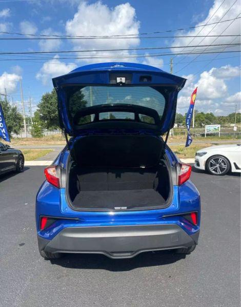 2020 Toyota C-HR XLE