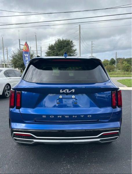 2022 Kia Sorento S