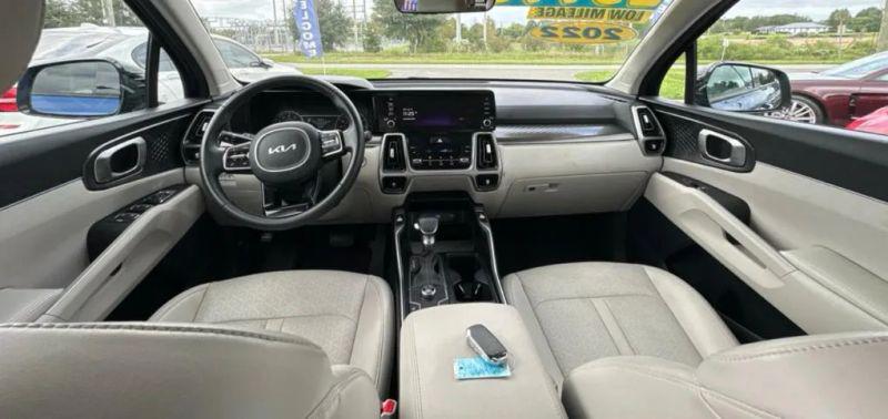 2022 Kia Sorento S