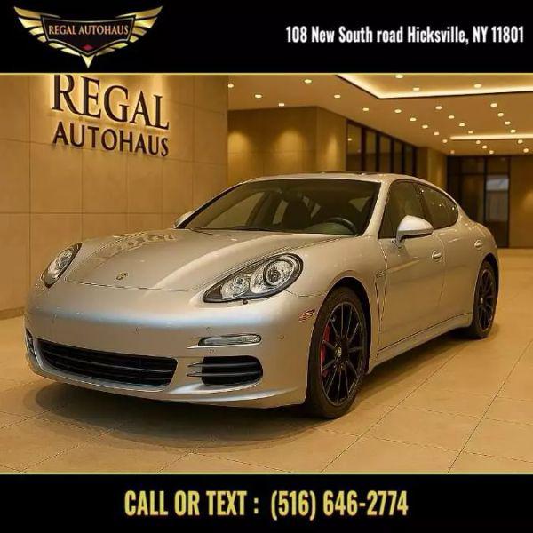 2012 Porsche Panamera 4