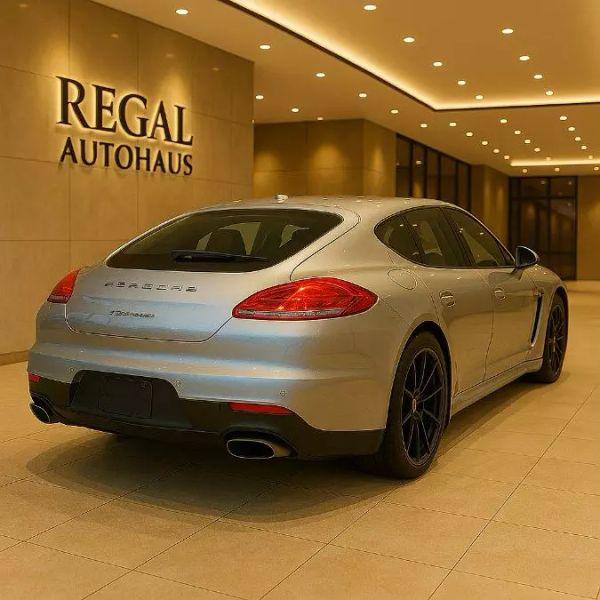 2012 Porsche Panamera 4