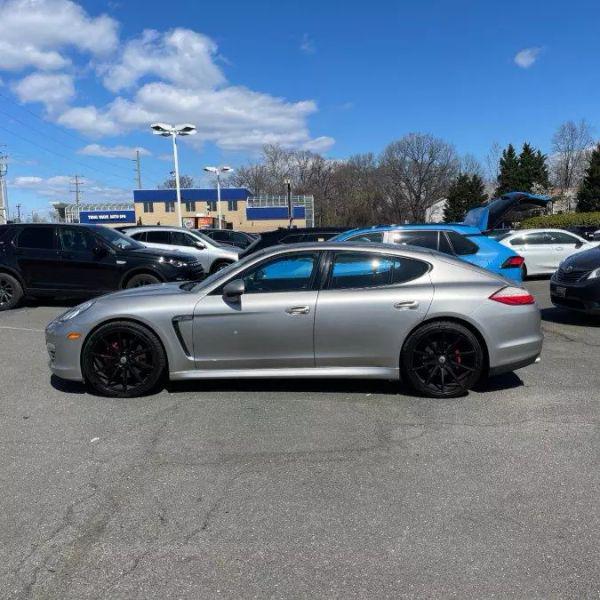 2012 Porsche Panamera 4