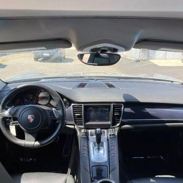 2012 Porsche Panamera 4
