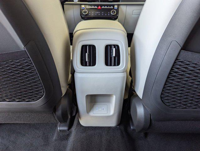2025 Hyundai Tucson Limited - Photo 22