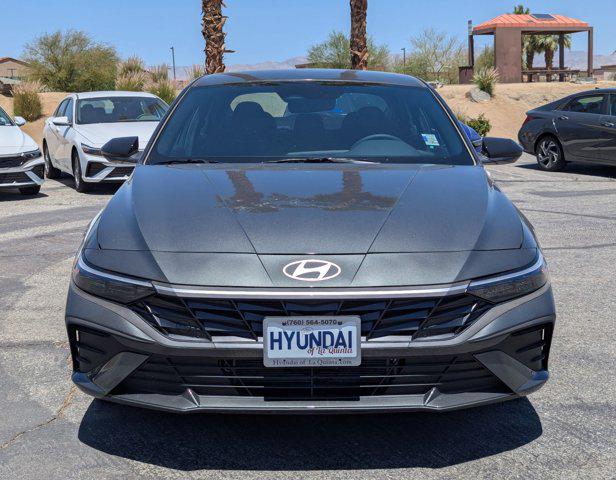 2025 Hyundai Elantra Blue - Photo 8