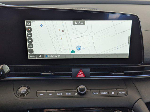 2025 Hyundai Elantra Blue - Photo 18