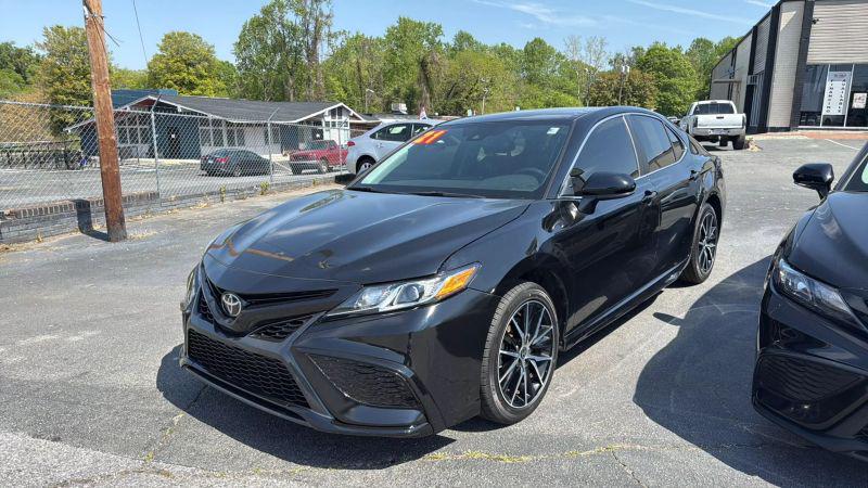 2021 Toyota Camry SE