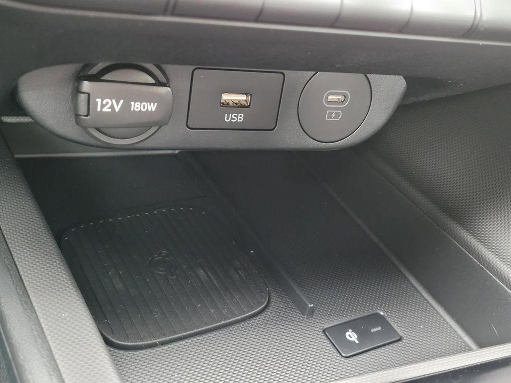2025 Hyundai Elantra Blue - Photo 28
