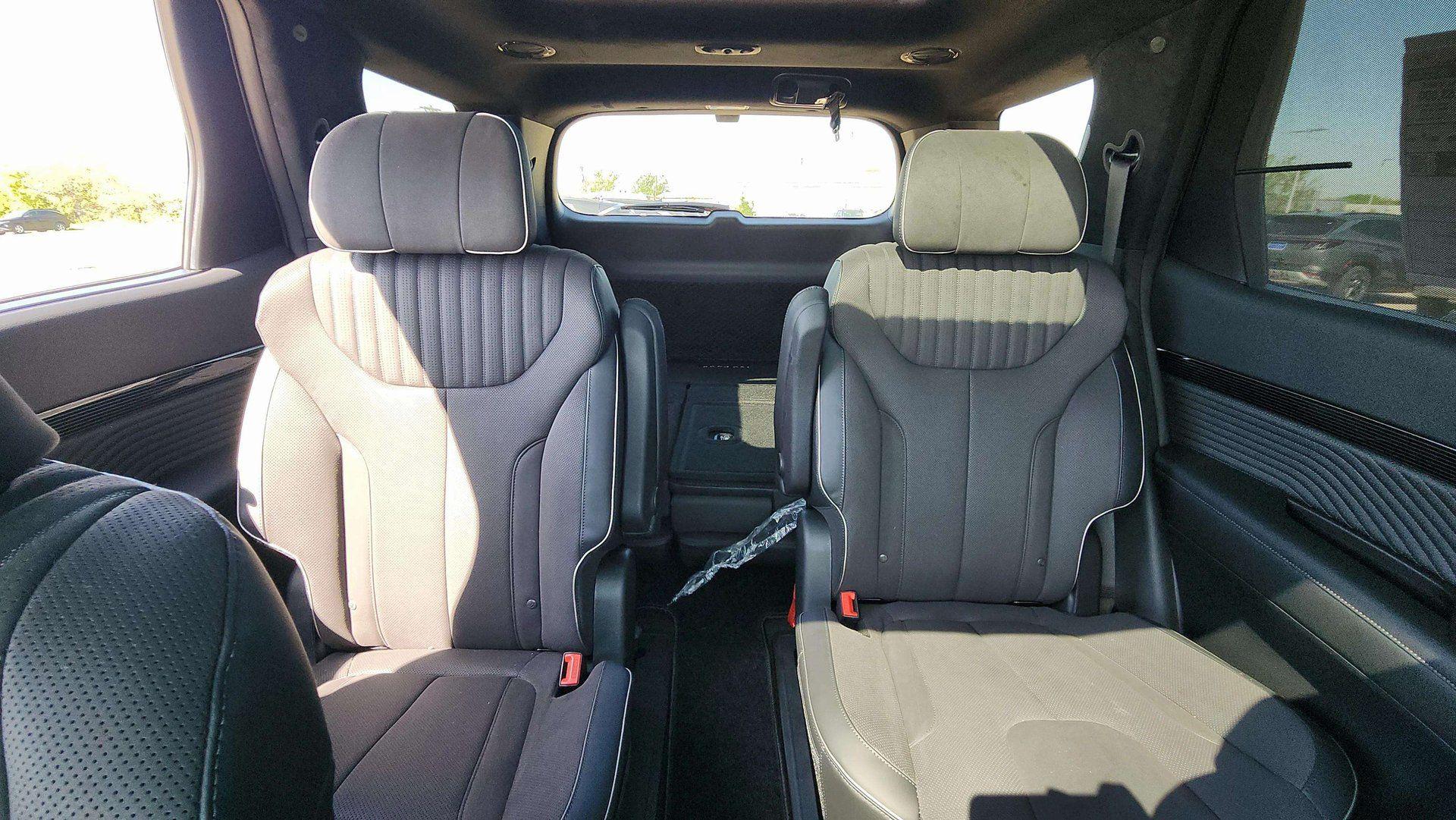 2025 Hyundai Palisade Calligraphy Night Edition - Photo 25