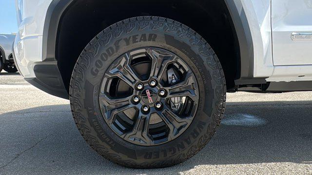 2025 GMC Canyon 2WD Elevation