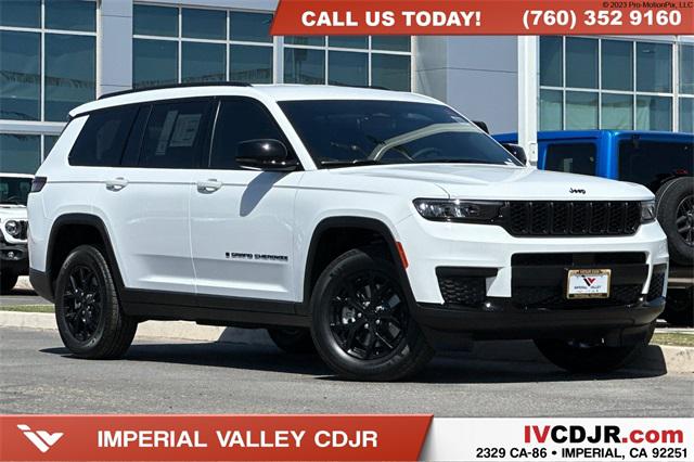 2025 Jeep Grand Cherokee GRAND CHEROKEE L ALTITUDE 4X4