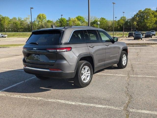 2023 Jeep Grand Cherokee Laredo 4x4