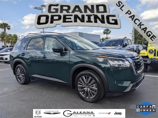 2023 Nissan Pathfinder SL FWD