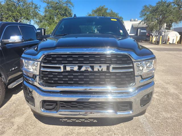 2024 RAM 2500 Big Horn Crew Cab 4x4 64 Box 2024 RAM 2500 Big Horn Crew Cab 4x4 64 Box