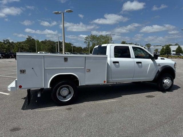 2024 RAM Ram 5500 Chassis Cab RAM 5500 TRADESMAN CHASSIS CREW CAB 4X4 60 CA