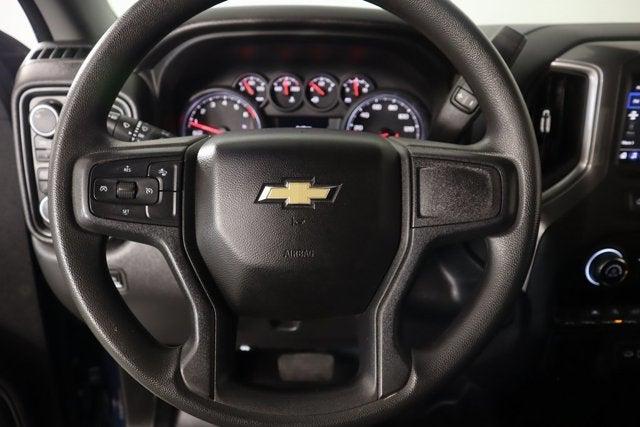 2023 Chevrolet Silverado 1500 4WD Crew Cab Short Bed Custom
