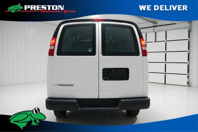 2021 Chevrolet Express Cargo Van RWD 2500 Extended Wheelbase WT