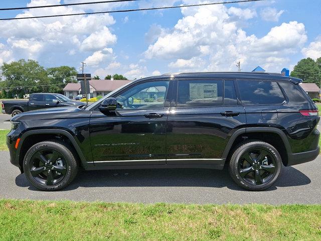 2025 Jeep Grand Cherokee L Altitude 4x4