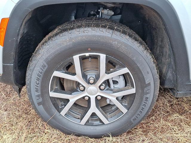 2025 Jeep Grand Cherokee L Limited 4x4