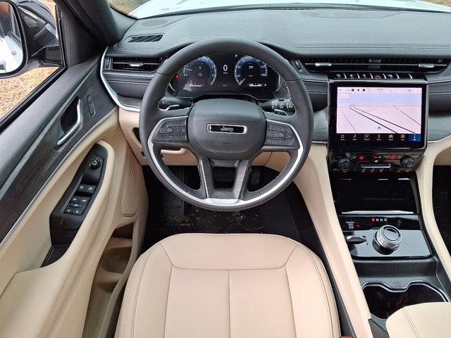 2025 Jeep Grand Cherokee L Limited 4x4