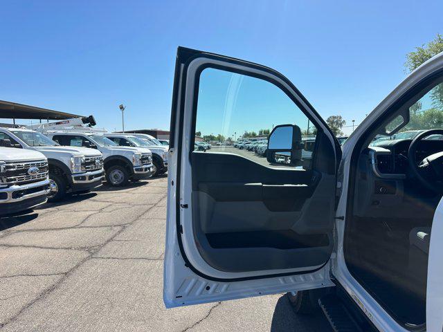 2025 Ford F-550 XL