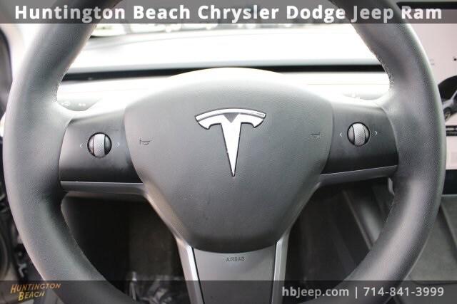 2021 Tesla Model 3 Standard Range Plus Rear-Wheel Drive