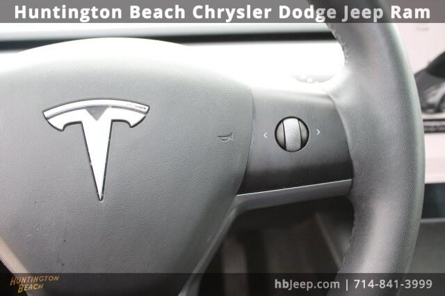 2021 Tesla Model 3 Standard Range Plus Rear-Wheel Drive