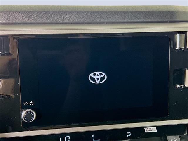 2025 Toyota Tundra SR5 4WD