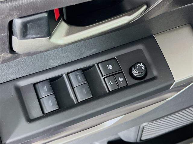 2025 Toyota Tundra SR5 4WD