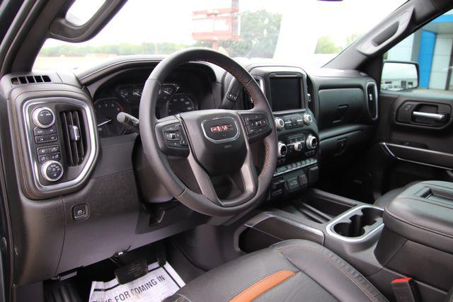 2022 GMC Sierra 1500 Limited 4WD Crew Cab Short Box AT4