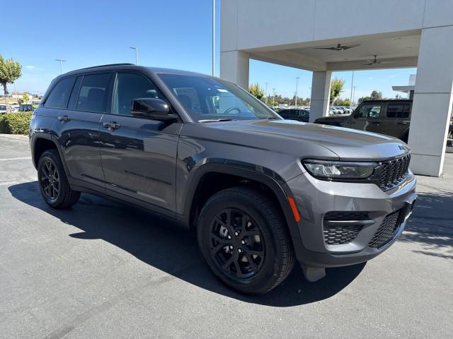 2025 Jeep Grand Cherokee GRAND CHEROKEE ALTITUDE 4X2