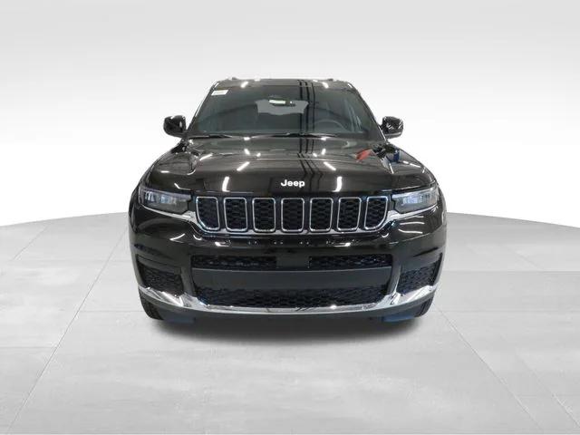 2025 Jeep Grand Cherokee GRAND CHEROKEE L LAREDO X 4X4