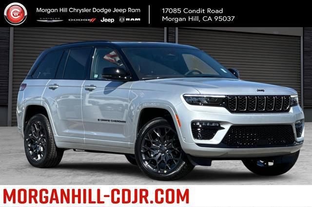 2025 Jeep Grand Cherokee GRAND CHEROKEE SUMMIT 4X4