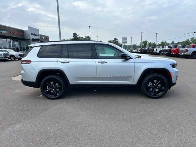 2025 Jeep Grand Cherokee GRAND CHEROKEE L LIMITED 4X4 2025 Jeep Grand Cherokee GRAND CHEROKEE L LIMITED 4X4