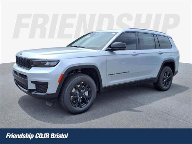 2025 Jeep Grand Cherokee GRAND CHEROKEE L ALTITUDE 4X4