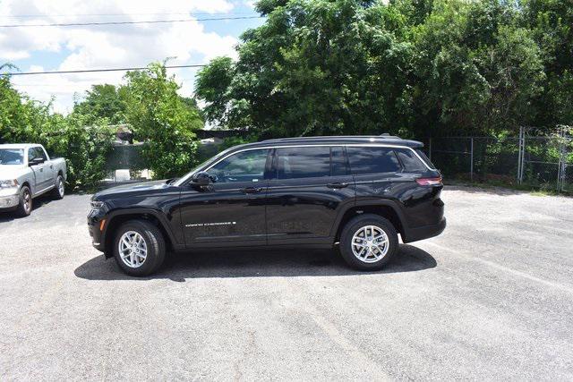 2025 Jeep Grand Cherokee GRAND CHEROKEE L LAREDO X 4X4