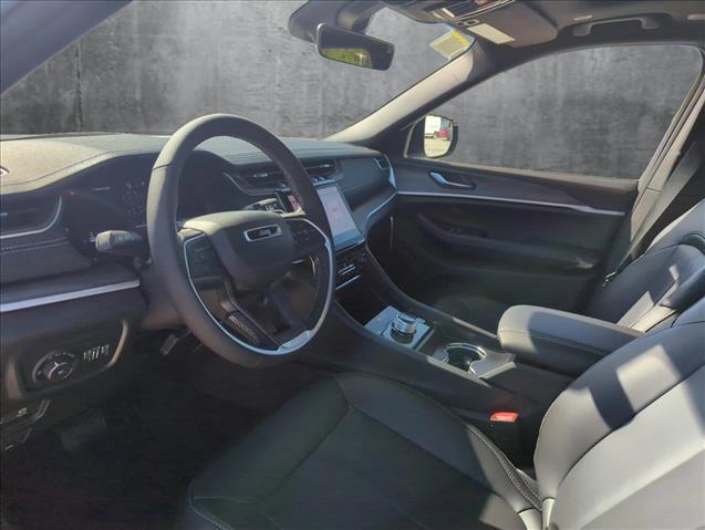2025 Jeep Grand Cherokee GRAND CHEROKEE L LIMITED 4X2