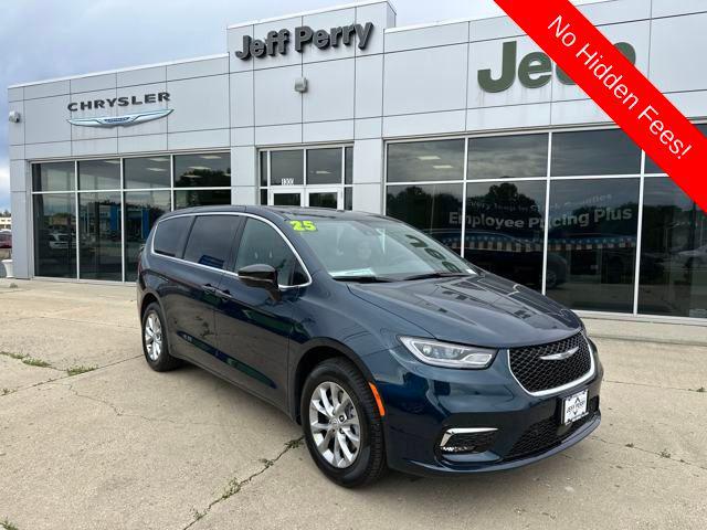 2025 Chrysler Pacifica PACIFICA SELECT AWD