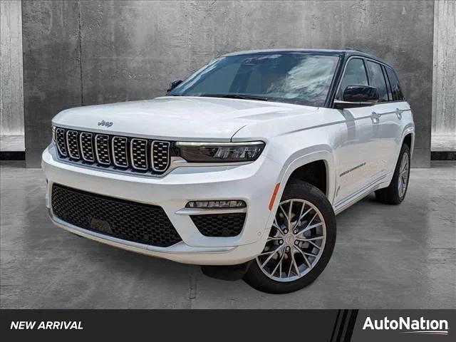 2025 Jeep Grand Cherokee GRAND CHEROKEE SUMMIT 4X4