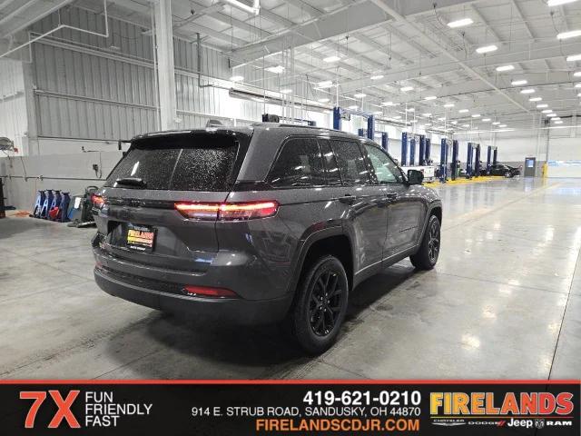 2025 Jeep Grand Cherokee GRAND CHEROKEE ALTITUDE 4X4