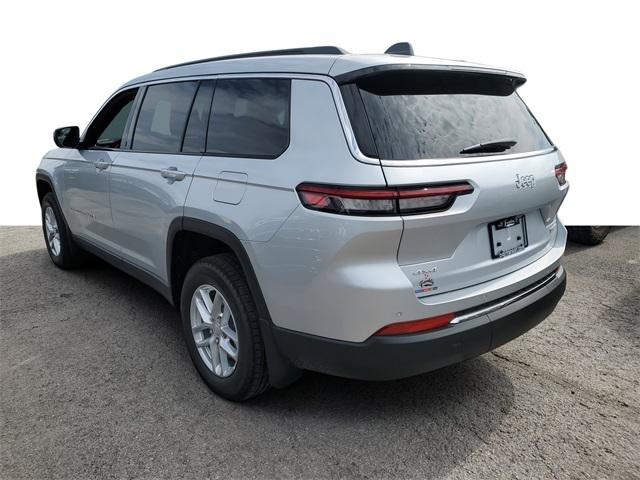 2025 Jeep Grand Cherokee GRAND CHEROKEE L LAREDO 4X4