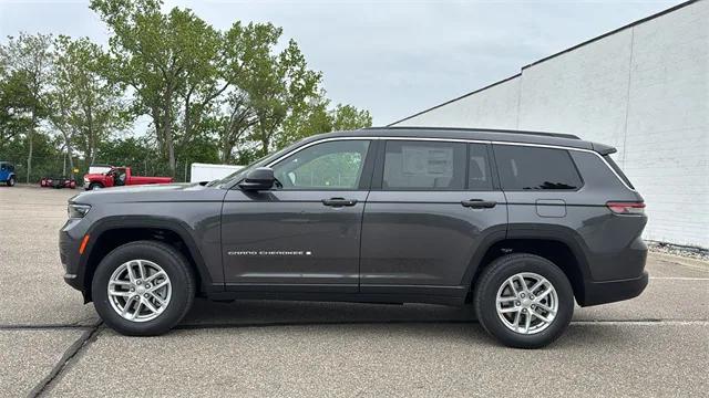 2025 Jeep Grand Cherokee GRAND CHEROKEE L LAREDO X 4X4